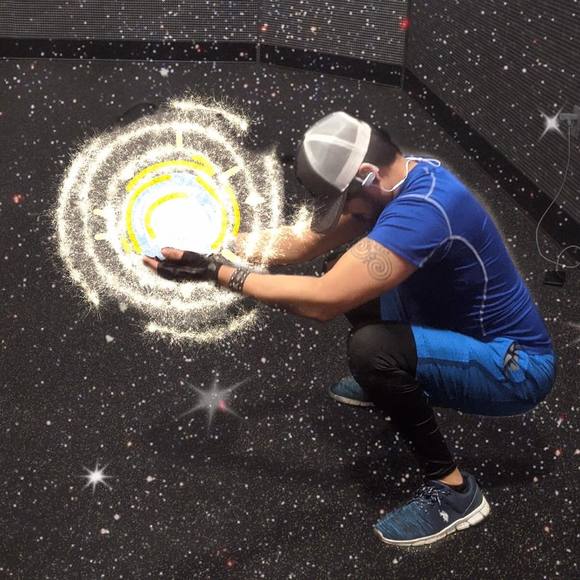 Meet your Posher, Aj - Picture 1 of 1